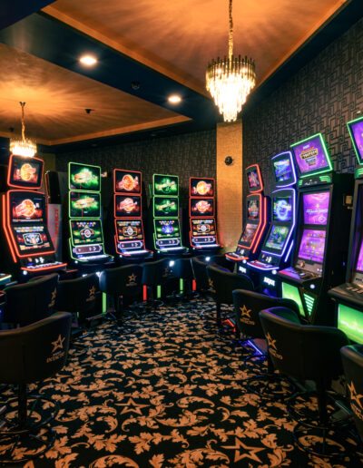 casino minimum 100 deposit